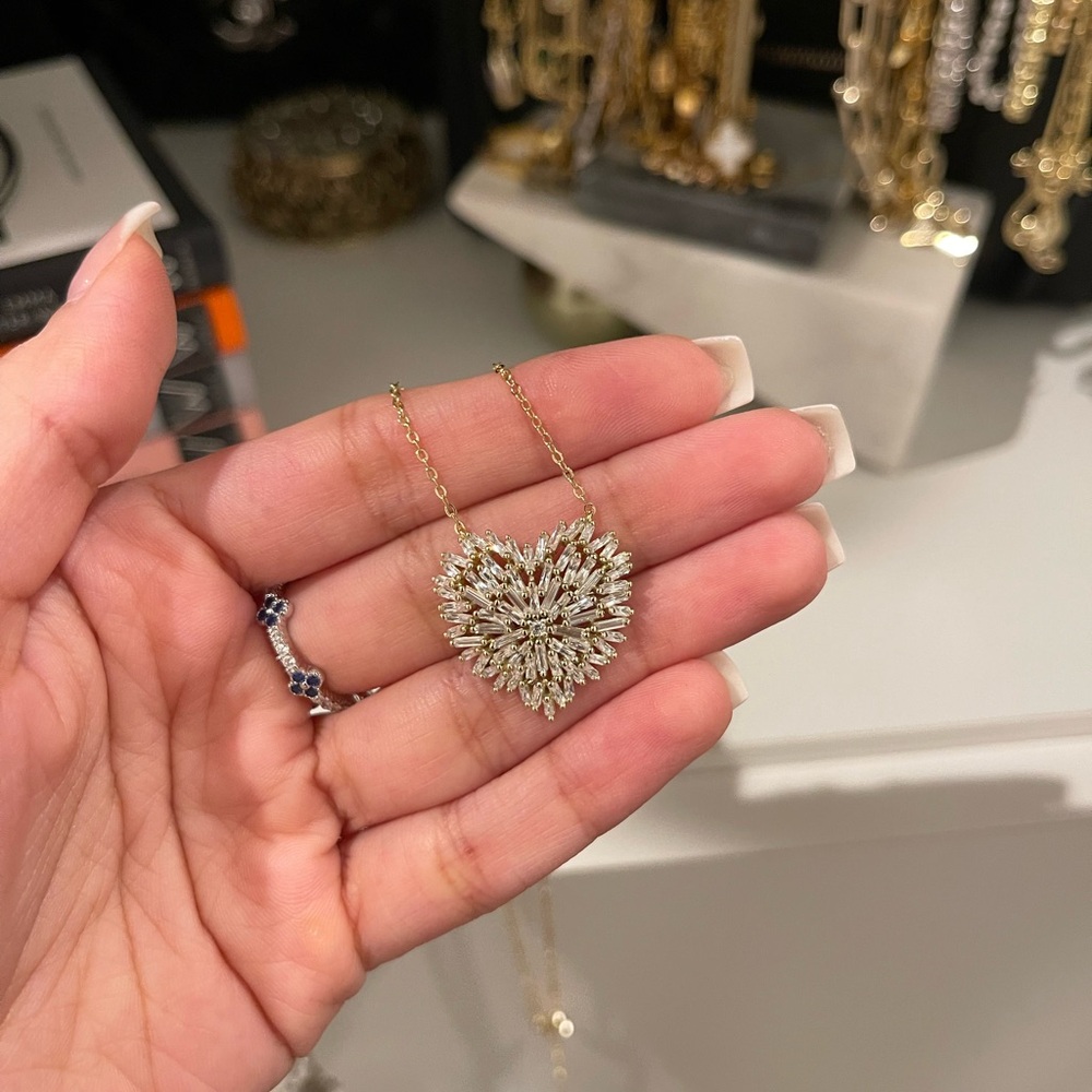 Gold Heart Pendant Necklace
